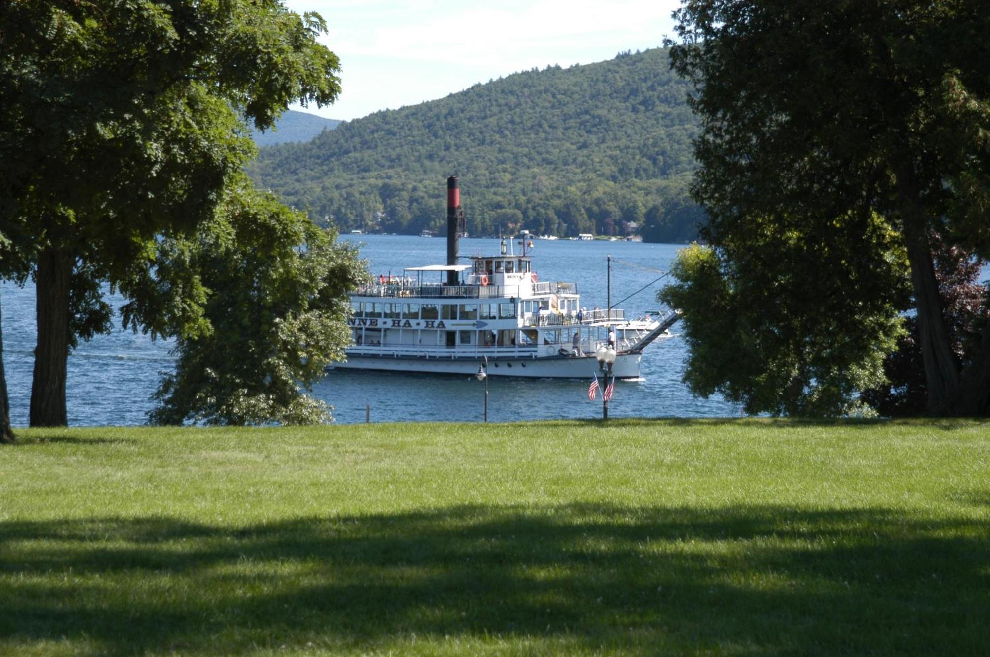Fort William Henry Hotel Lake George Luaran gambar